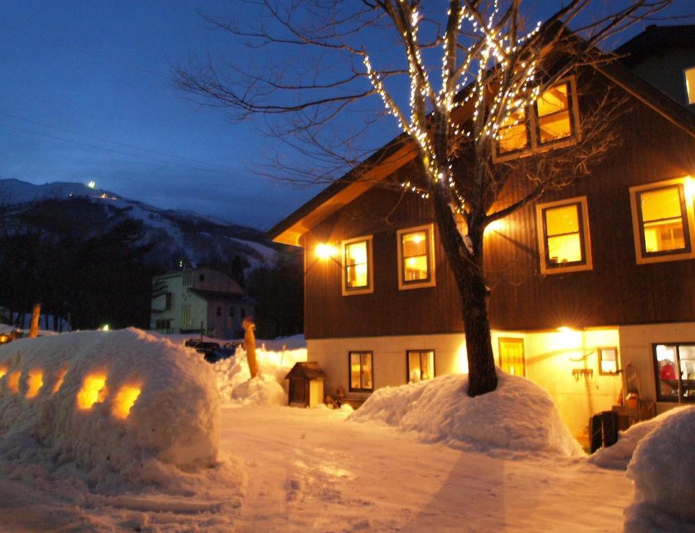 Fukuro Hakuba Hotel Екстериор снимка